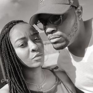 Meet your Posher, Bee